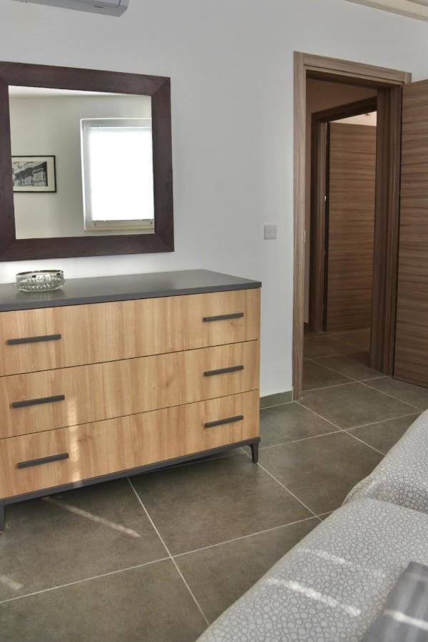 Bright & Modern 2-Bedroom, 4Th Floor Apartment In Gzira, Malta Exteriör bild